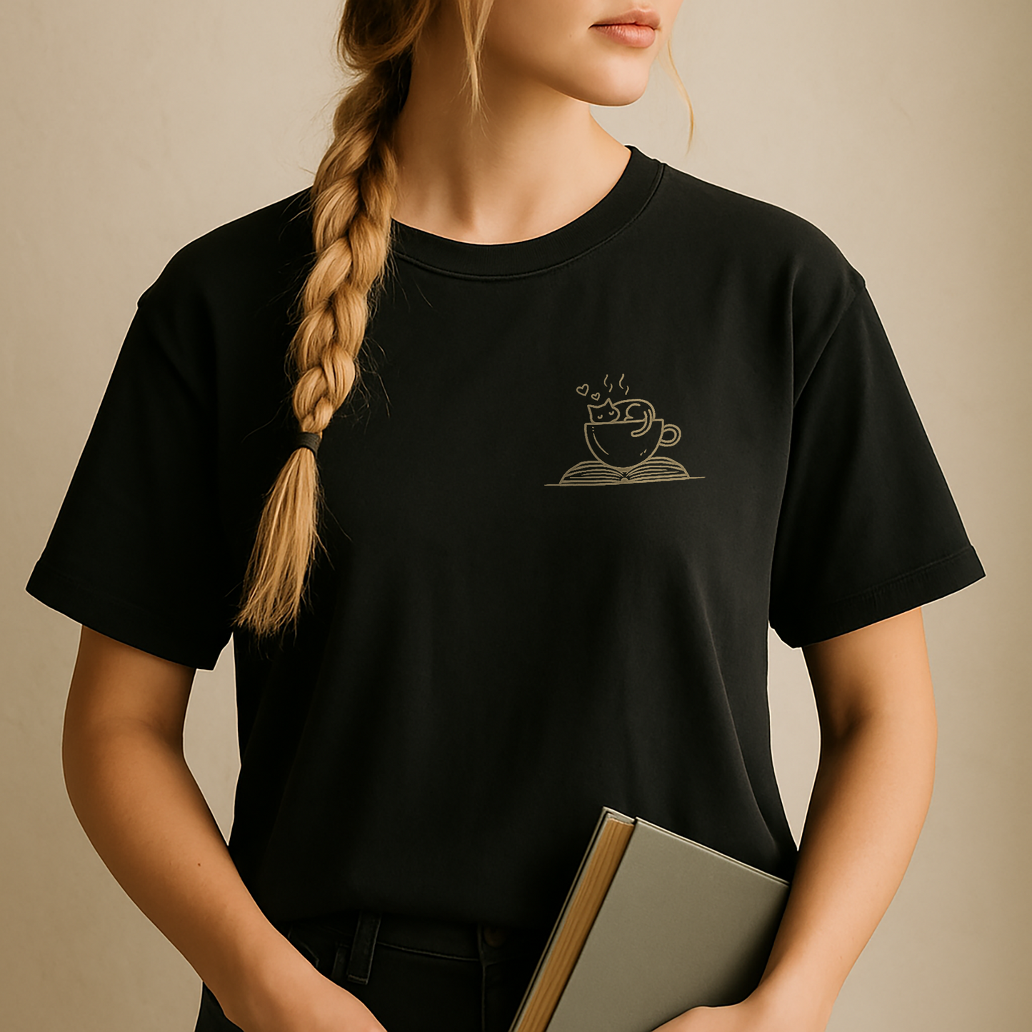 Purrfect reading Unisex t-shirt, soft and lightweight
